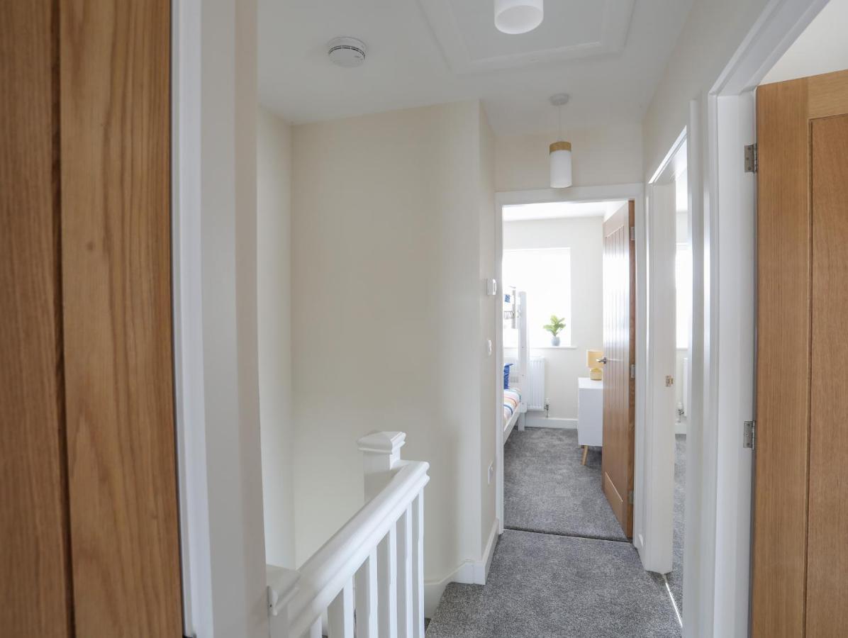 Swn Y Nant Villa Holyhead Kültér fotó
