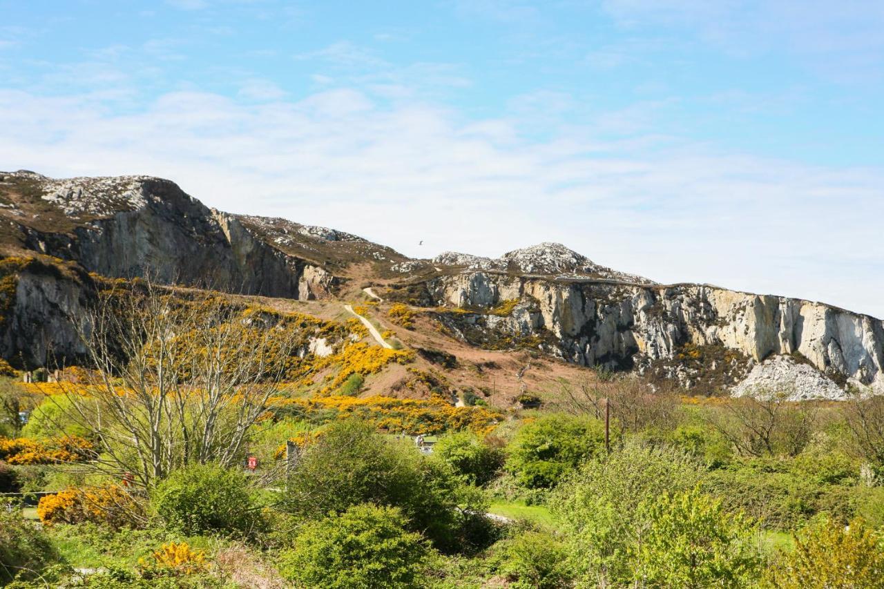 Swn Y Nant Villa Holyhead Kültér fotó